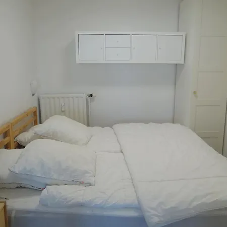 In By The Nieuwpoort