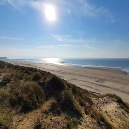 In By The Nieuwpoort